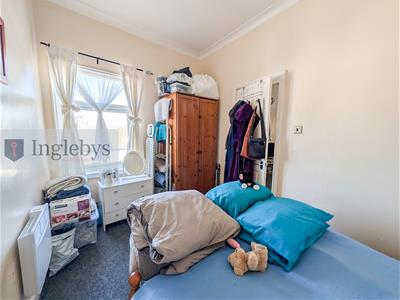 Picture 18